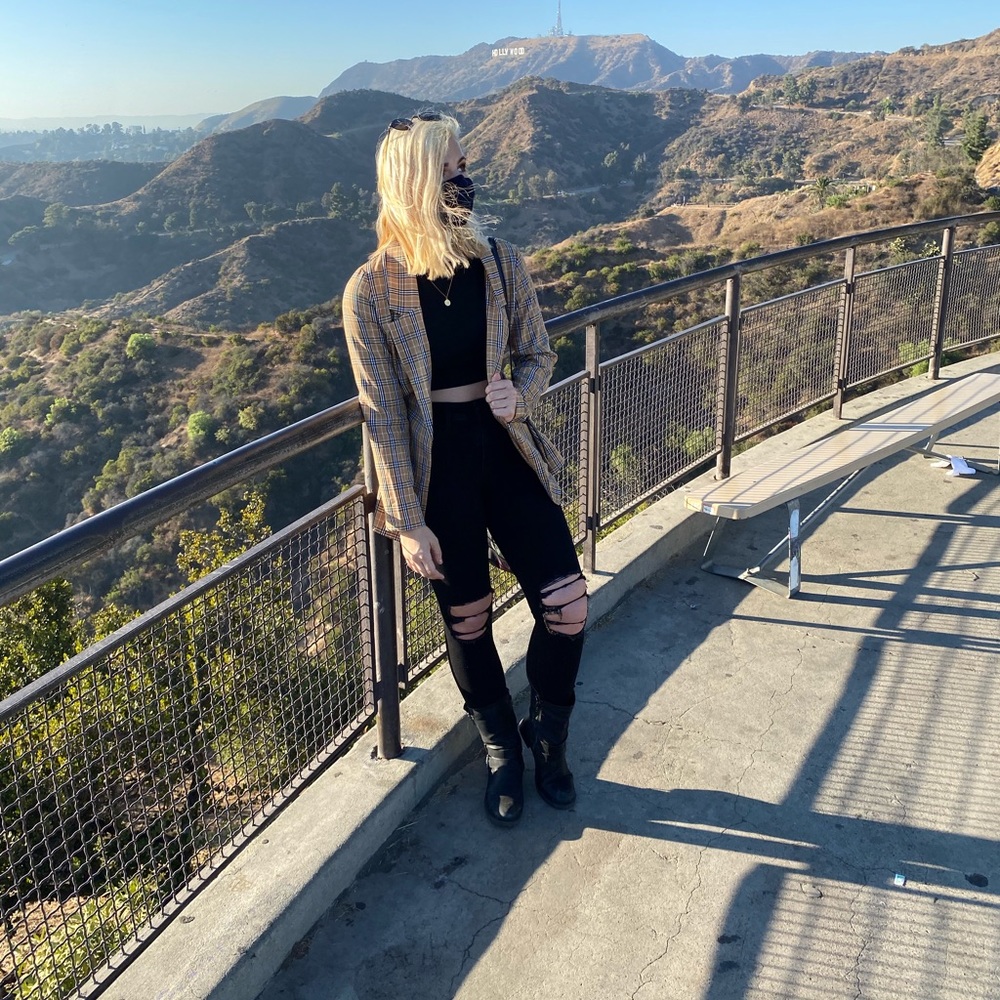 Meet your Posher, Taylor